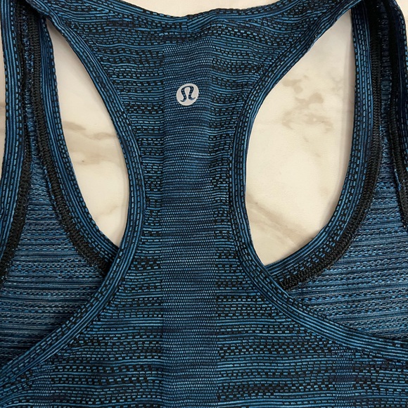 Lululemon Swiftly Tech Racerback - Picture 2 of 4